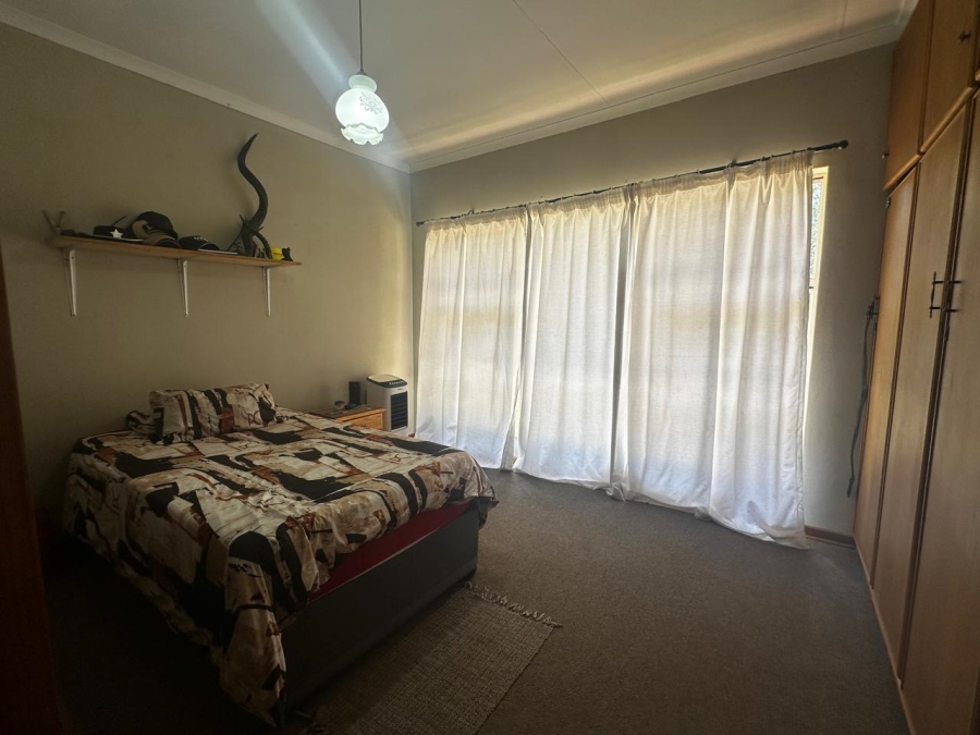 2 Bedroom Property for Sale in Pellissier Free State